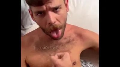 VLXX