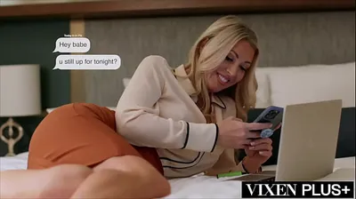 VLXX