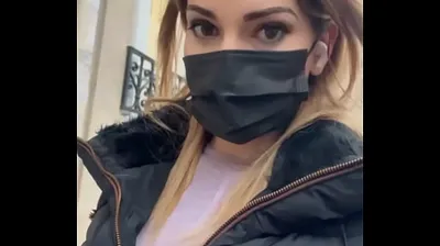 VLXX