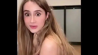 VLXX