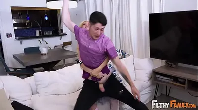 VLXX