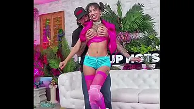 VLXX