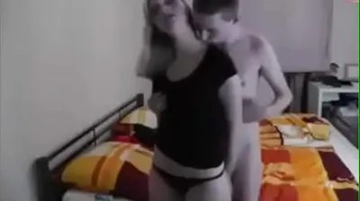 VLXX