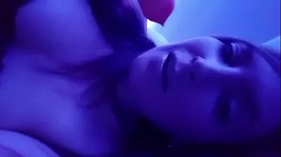 VLXX