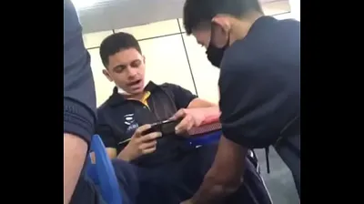 VLXX