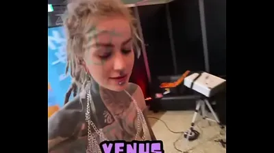 VLXX