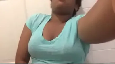 VLXX