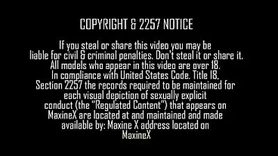 VLXX