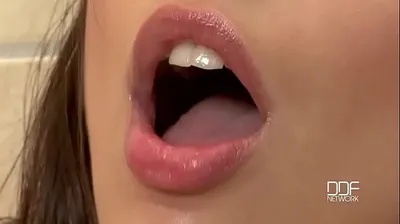 VLXX