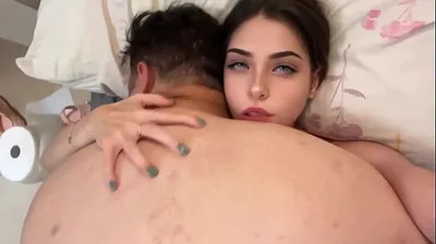 VLXX