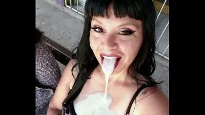 VLXX