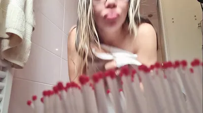 VLXX