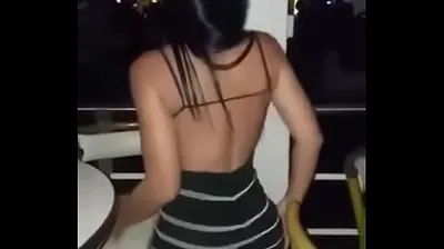 VLXX