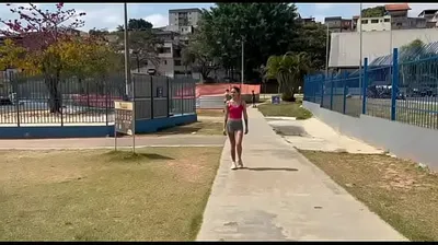 VLXX