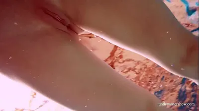 VLXX