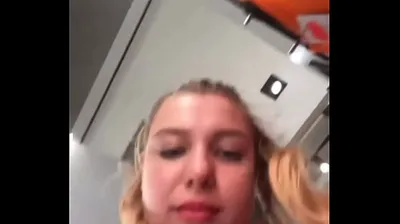 VLXX
