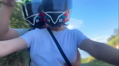 VLXX