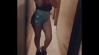 VLXX
