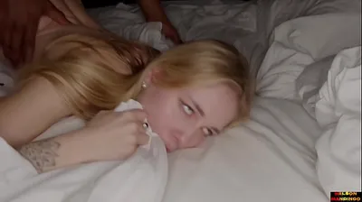 VLXX