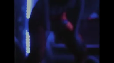 VLXX