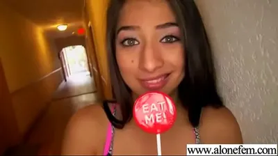 VLXX