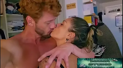 VLXX