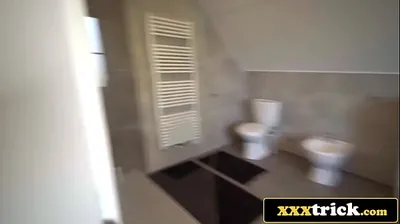 VLXX