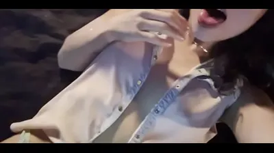 VLXX