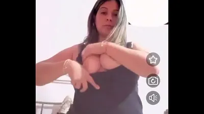 VLXX