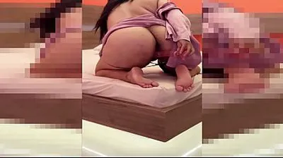 VLXX