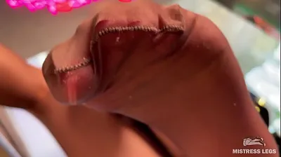VLXX