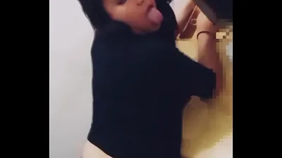 VLXX
