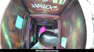 VLXX