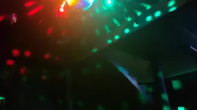 VLXX