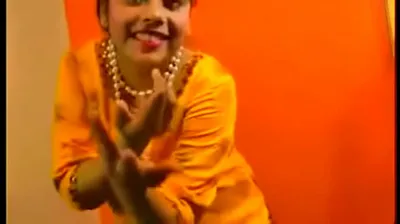 VLXX