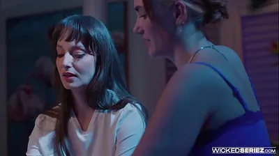 VLXX