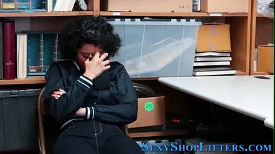 VLXX