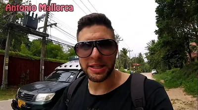 VLXX