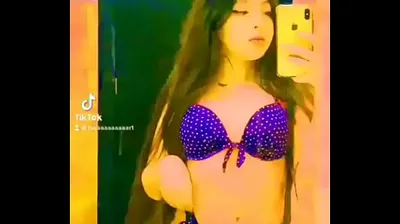 VLXX