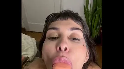 VLXX