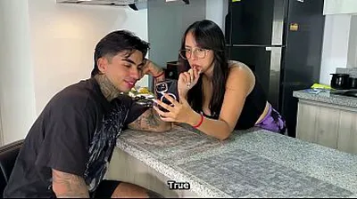 VLXX