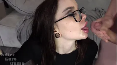 VLXX