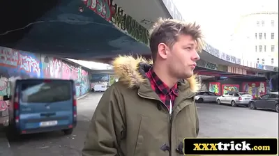 VLXX