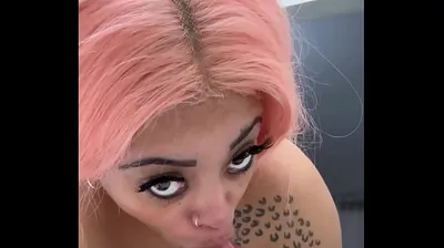 VLXX
