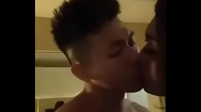 VLXX