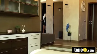 VLXX