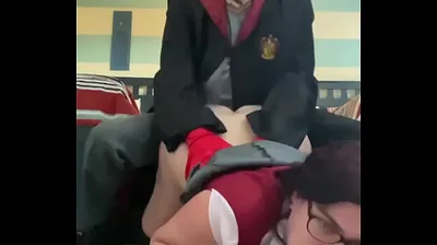 VLXX