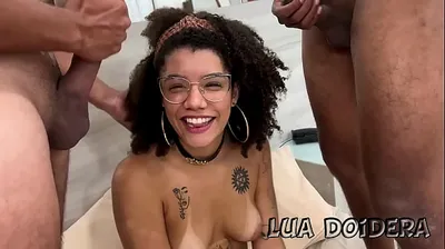 VLXX