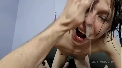VLXX