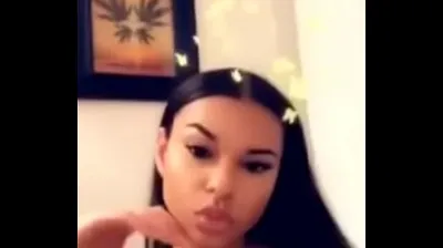 VLXX
